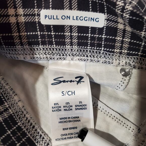 Seven7 NWT Pull On Ponte Skinny Leggings Women's Size S Dandy Plaid Grey Pant - Picture 11 of 13